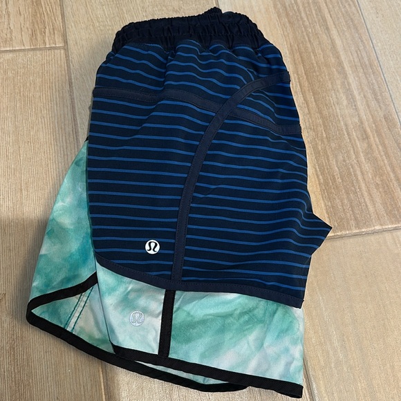 Lululemon Track Short Size 4 - Picture 8 of 8